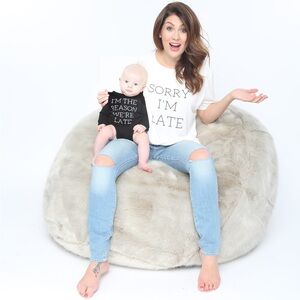 Jillian Harris For Privilege Women’s Sorry I’m Late White Scoop Neck XS T-Shirt